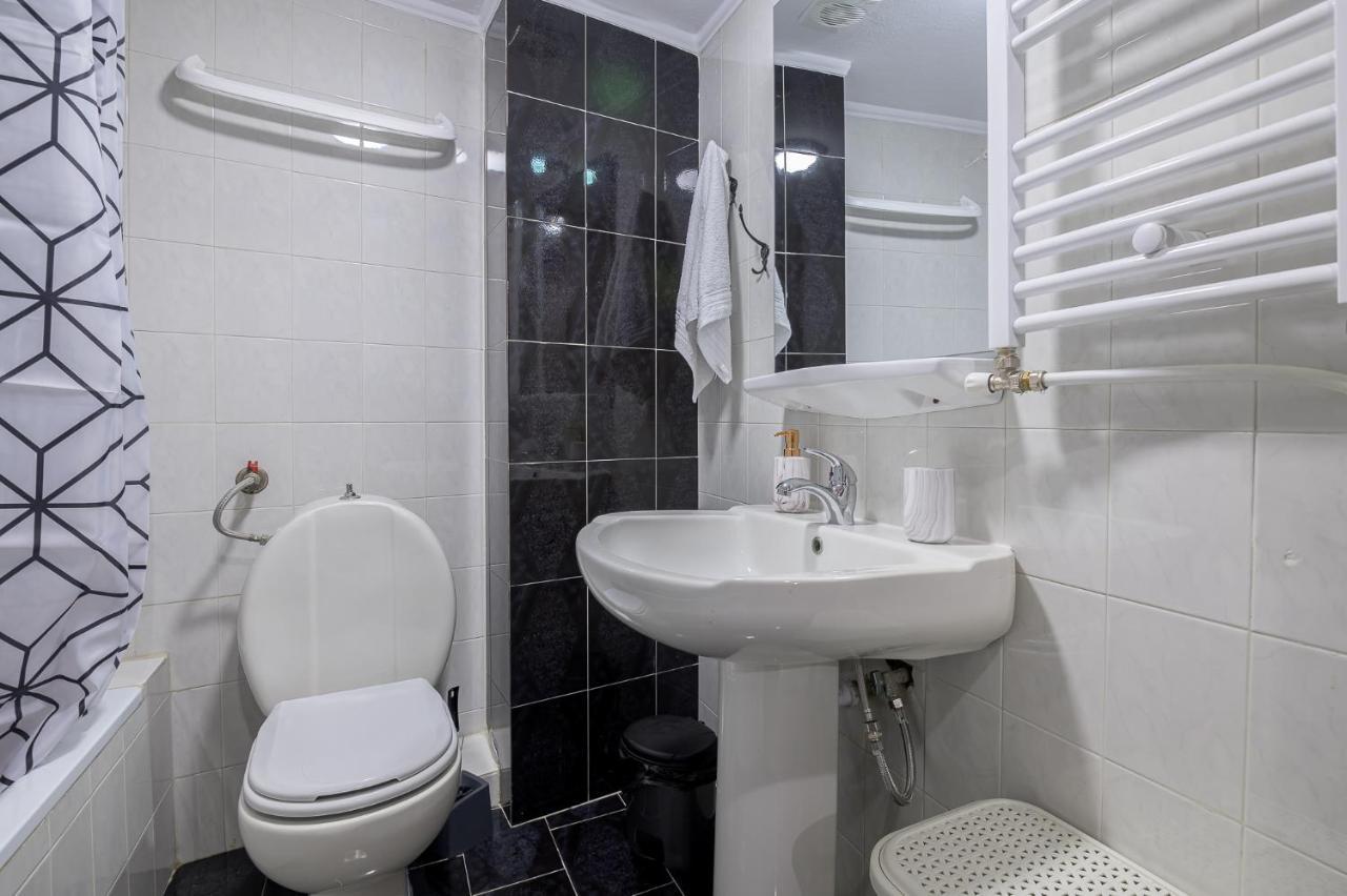 Deluxe Central 2 Bdr Apartment Alexandroúpolis Ngoại thất bức ảnh