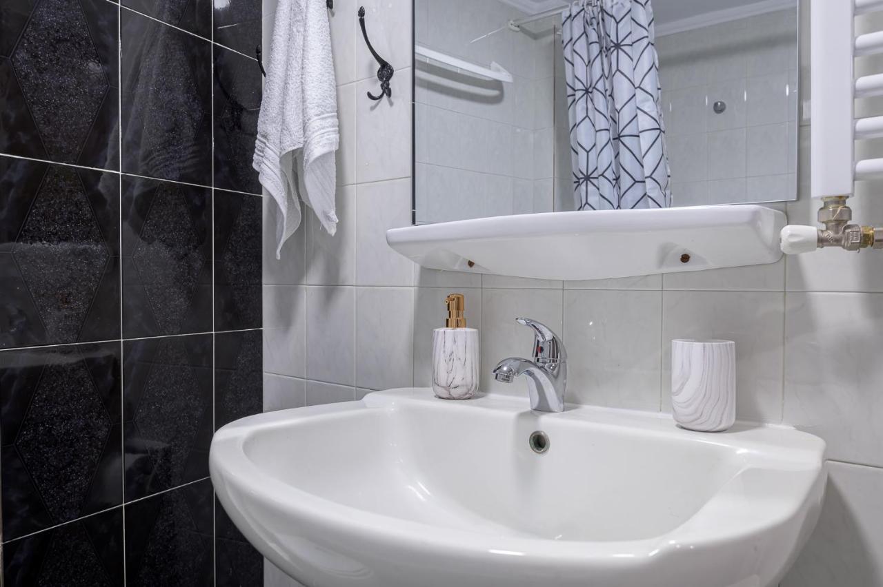 Deluxe Central 2 Bdr Apartment Alexandroúpolis Ngoại thất bức ảnh