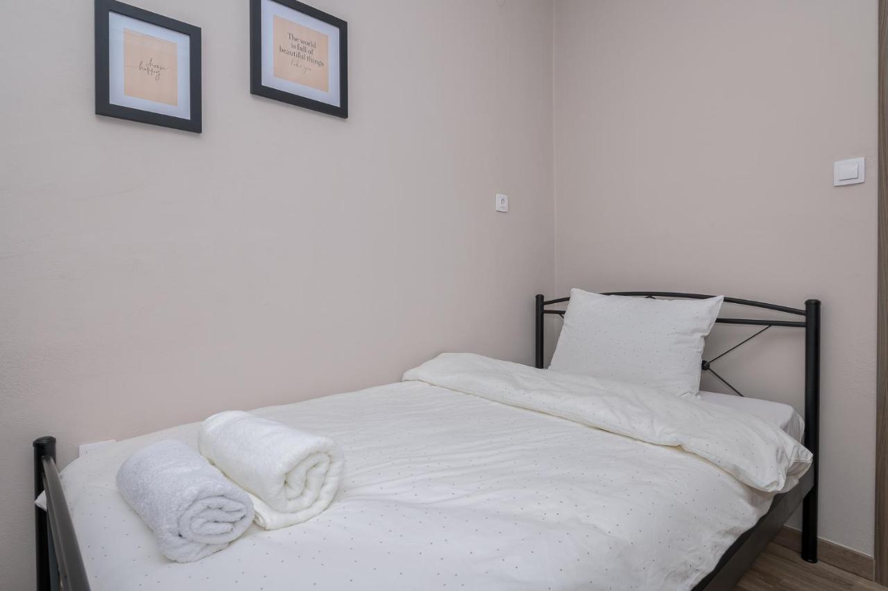 Deluxe Central 2 Bdr Apartment Alexandroúpolis Ngoại thất bức ảnh