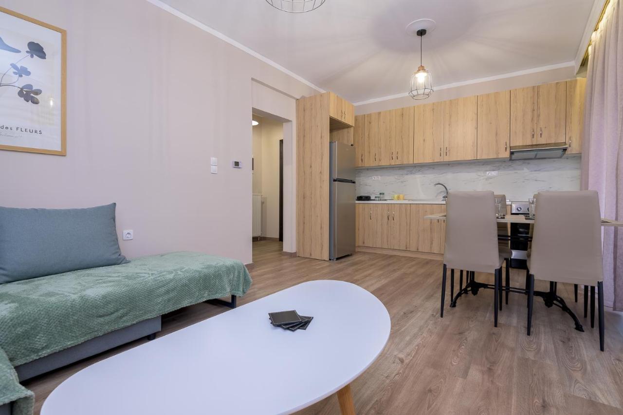 Deluxe Central 2 Bdr Apartment Alexandroúpolis Ngoại thất bức ảnh