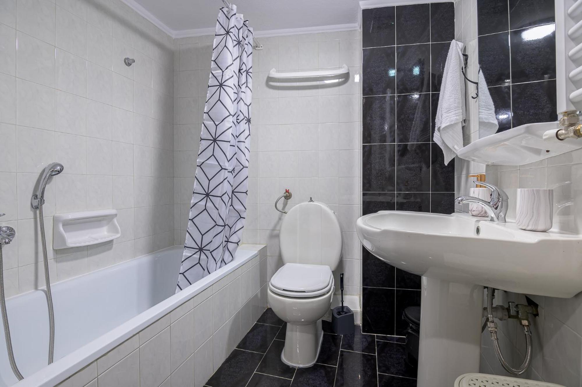 Deluxe Central 2 Bdr Apartment Alexandroúpolis Ngoại thất bức ảnh