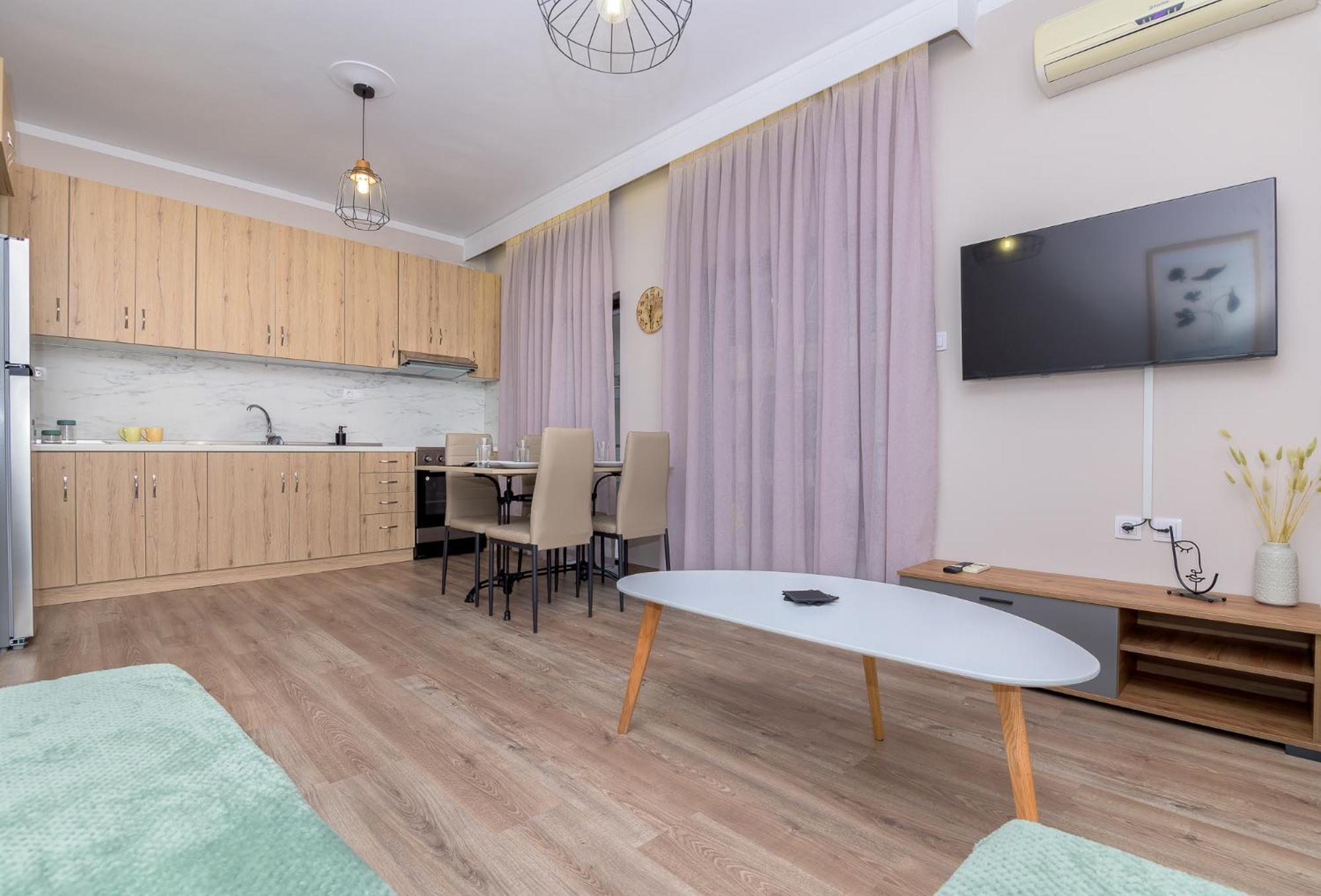 Deluxe Central 2 Bdr Apartment Alexandroúpolis Ngoại thất bức ảnh